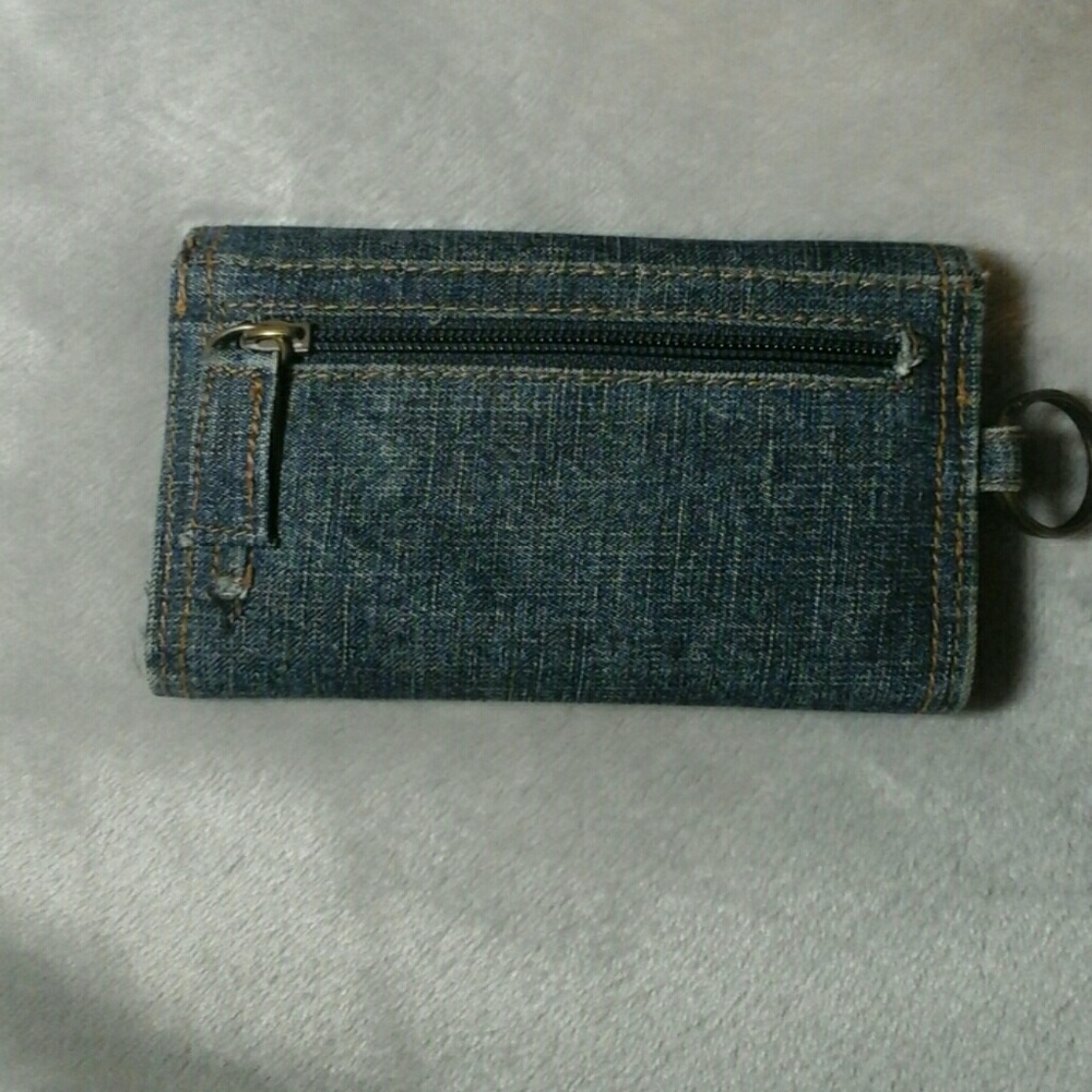 Wallet - Picture 2 of 3